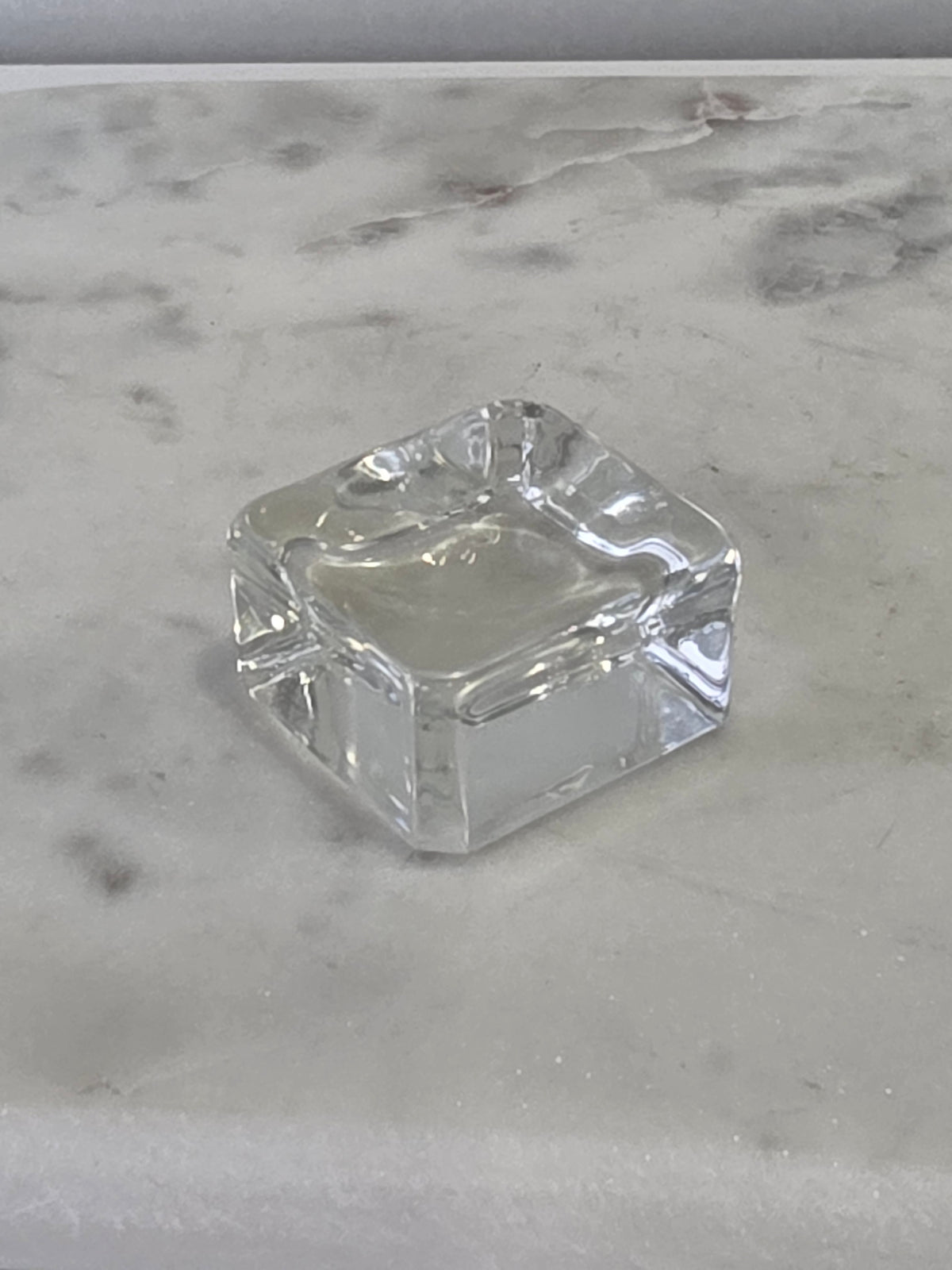 Luxe Glass Sphere Stand