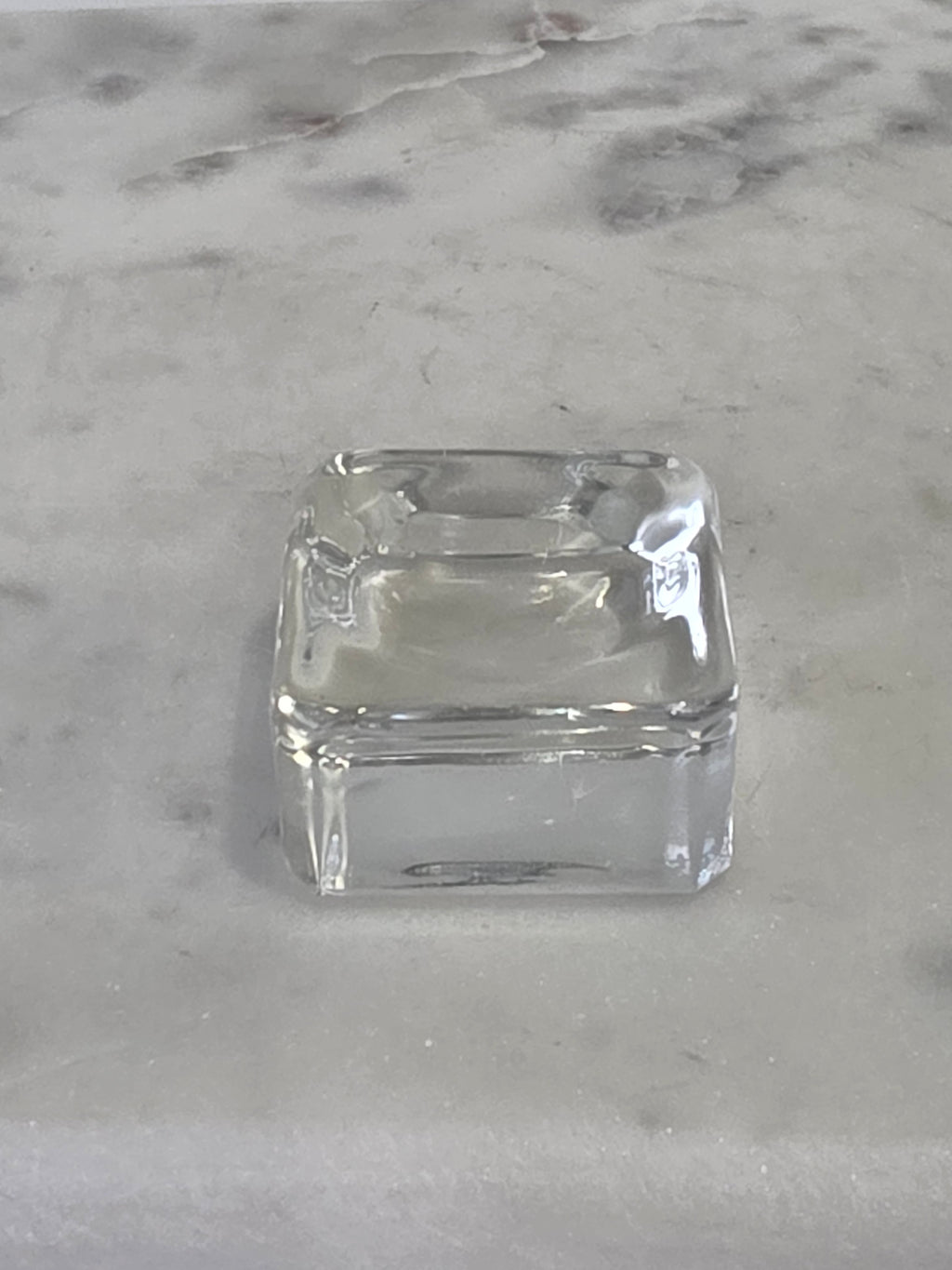 Luxe Glass Sphere Stand