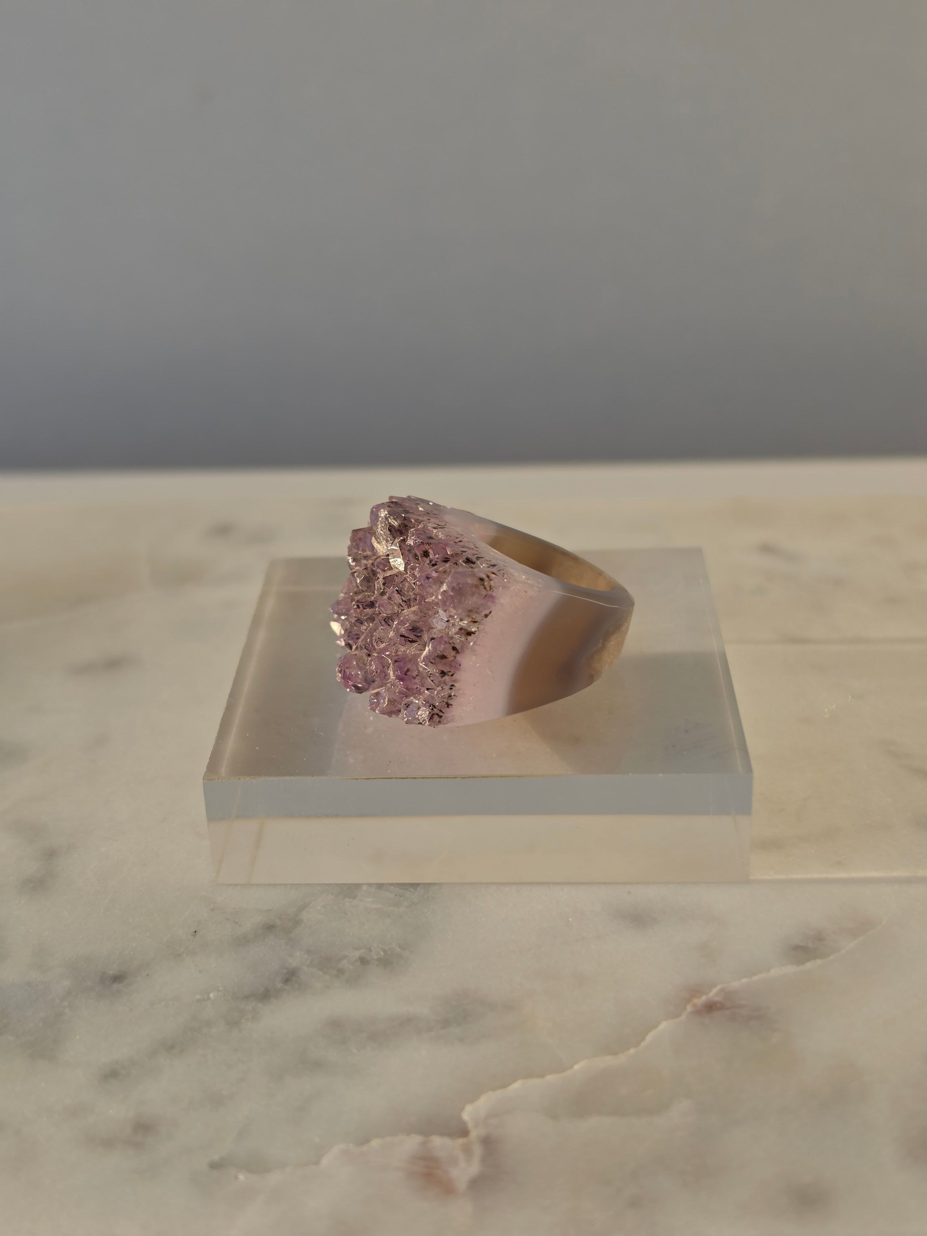 Carved Amethyst Ring|5