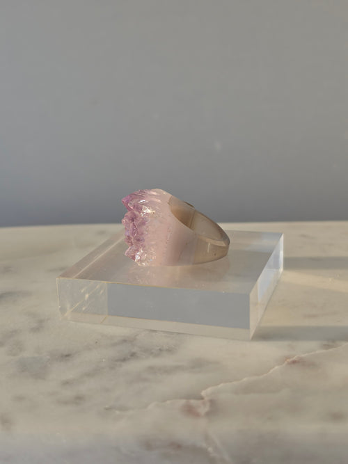 Carved Amethyst Ring|1
