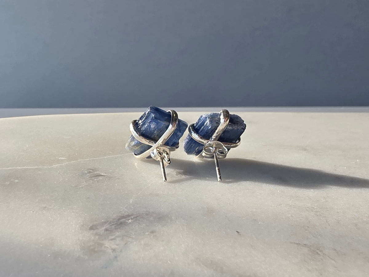 Natural raw Blue Kyanite crystal stud earrings in a four-claw silver setting, Raw Luxe Collection