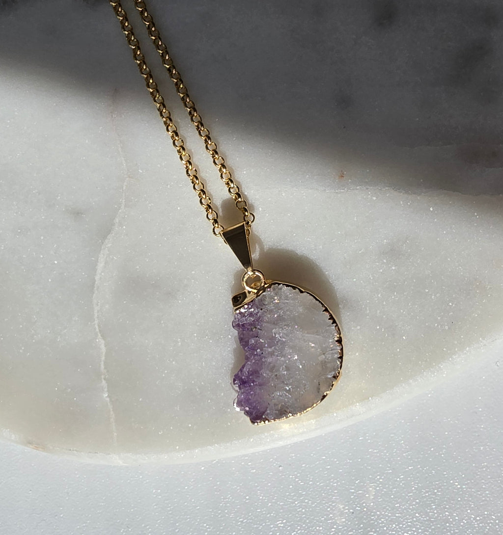 Amethyst Slice Moon Pendant | 9